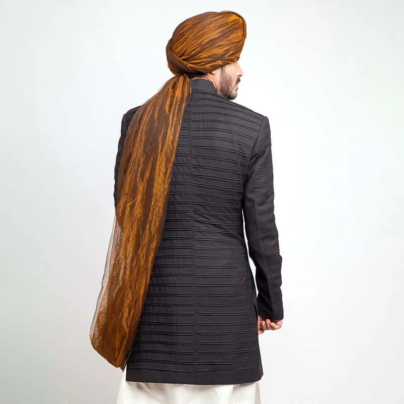 Black Form-Fitted Short Sherwani
