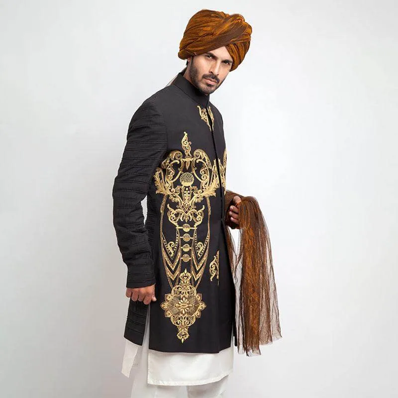 Black Form-Fitted Short Sherwani